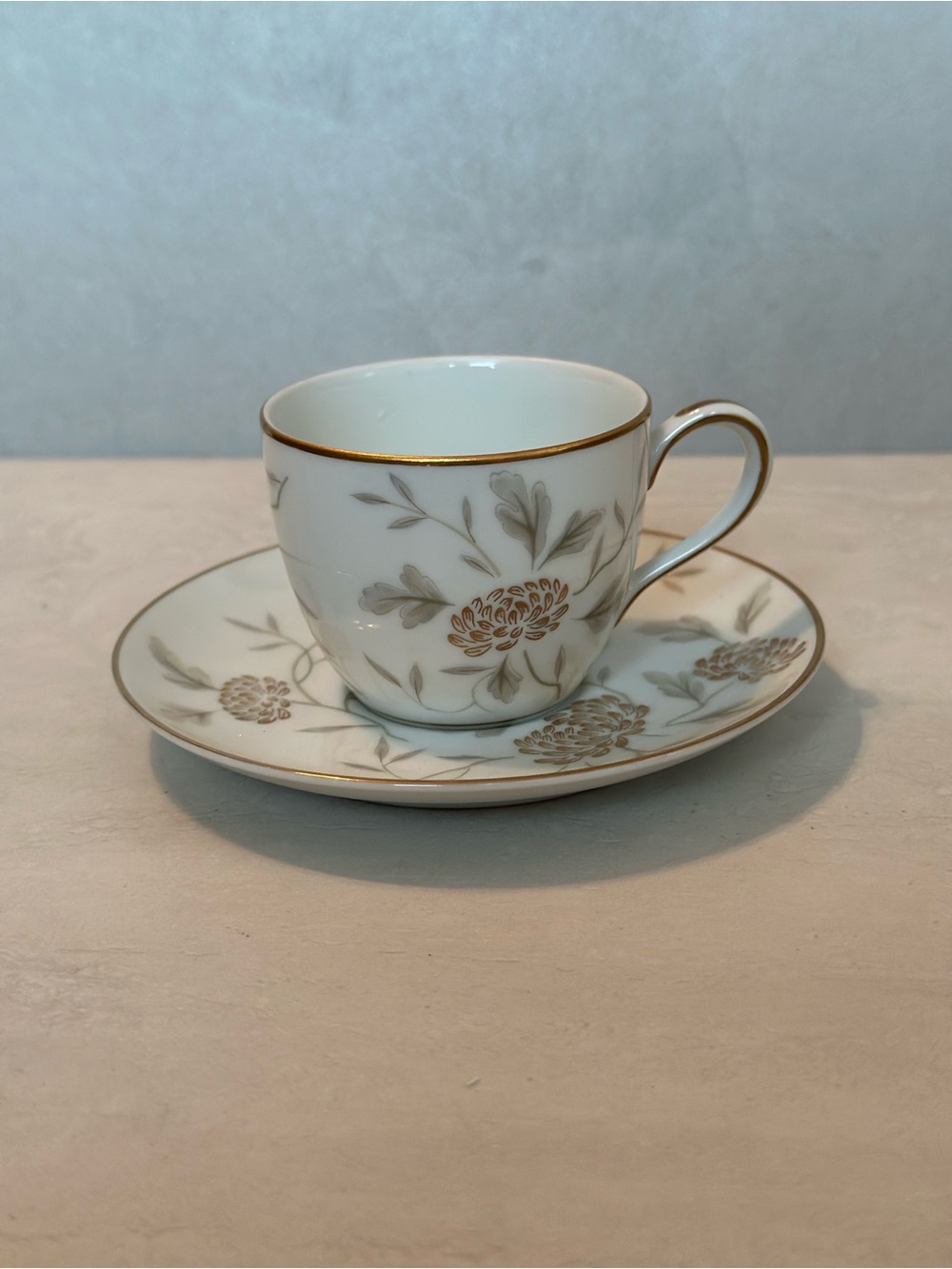 Vtg Noritake Janice 5814 Cup & Saucer Made Japan Gray Gold Floral